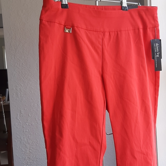 Skinny leg pant - Picture 6 of 9